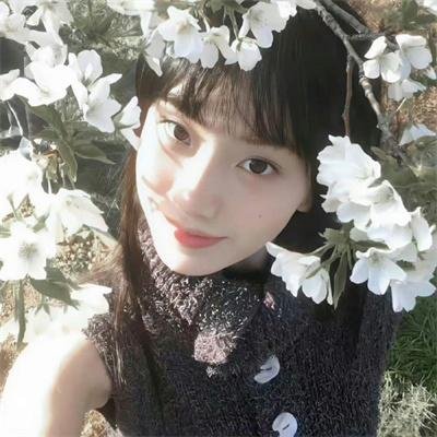 夹缝中活着，小春